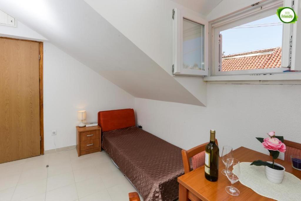 City Center Apartment Larica Дубровник Экстерьер фото